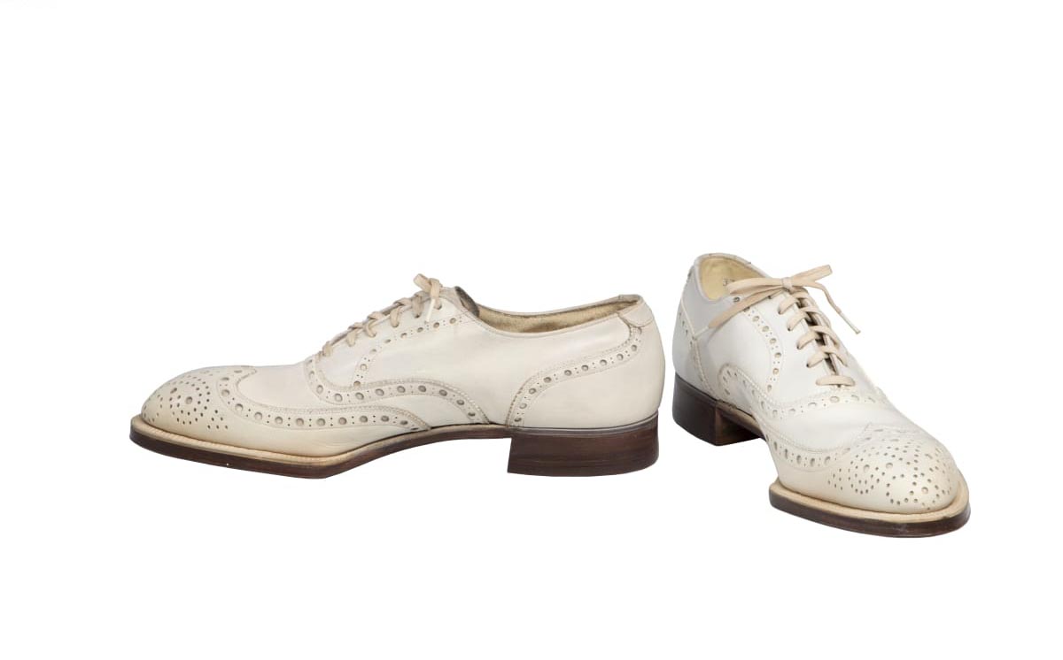 Men's Wingtip Shoes, 1945-1955 Men's Wingtip Shoes, 1945-1955