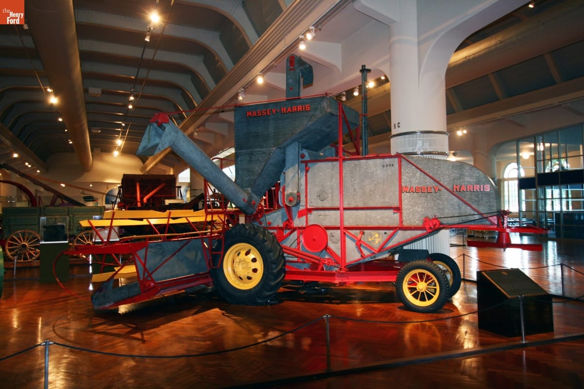 thf110562 Massey-Harris Model 20 Self-Propelled Combine